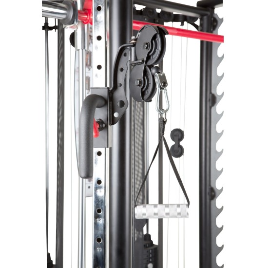 De Inspire SCS Smith Cage System biedt een complete home gym ervaring met dual pulley systeem en zware gewichtstapels. Ideaal voor thuisgebruik.