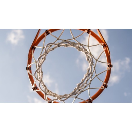 Hoogwaardig Garlando Portland basketbalbord, geschikt voor muur of deur, met duurzaam backboard en opvouwbare ring. Veilig, ruimtebesparend en perfect voor kids en volwassenen.