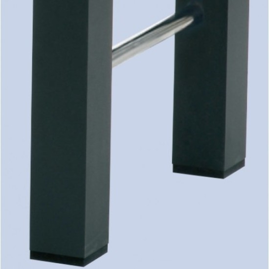 Ervaar authentiek speelplezier met de Garlando F5 voetbaltafel. Duurzaam met een realistische speelervaring en stevige constructie.