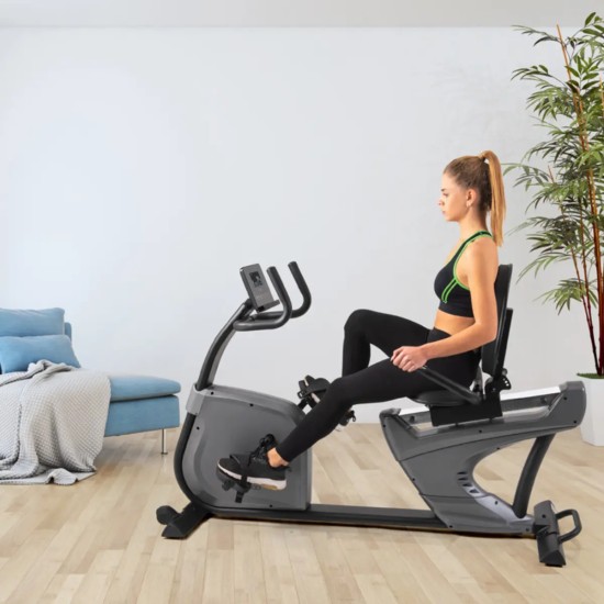 De Toorx Professional BRX-R3000 Ligfiets biedt een comfortabele trainingservaring met geavanceerde functies en robuuste constructie, ideaal voor zakelijk gebruik.