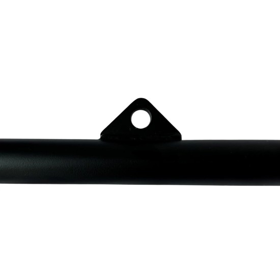 Bevestig de Inspire Lat Bar aan elke kabelpulley en voer diverse pull-down oefeningen uit. Kleur: Zwart, Gewicht: 2,27 kg.