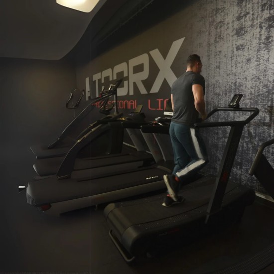 Verbeter kracht, snelheid en behendigheid met de Toorx Professional Race Cross, ideaal voor intervaltrainingen en professioneel gebruik.