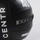 Verbeter je HYROX-prestaties met de Centr x HYROX Wall Ball 4KG, handgemaakt met slipvrij oppervlak en dubbel gestikte PVC voor optimale grip.