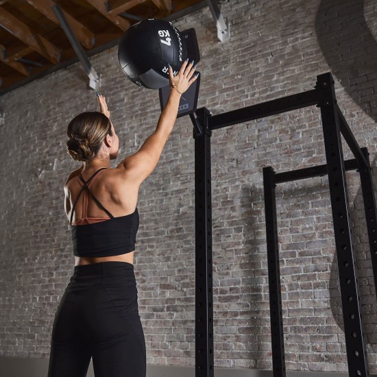 Verhoog je prestaties met de Centr x HYROX Rig Target, gemaakt van commercieel staal voor stabiliteit en duurzaamheid, ideaal voor trainingen.