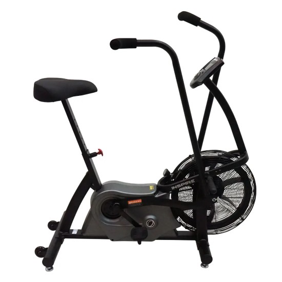 Verbeter je conditie met de Inspire Airbike. Dubbelwerkend ontwerp en ventilatorweerstand voor optimale trainingservaring.