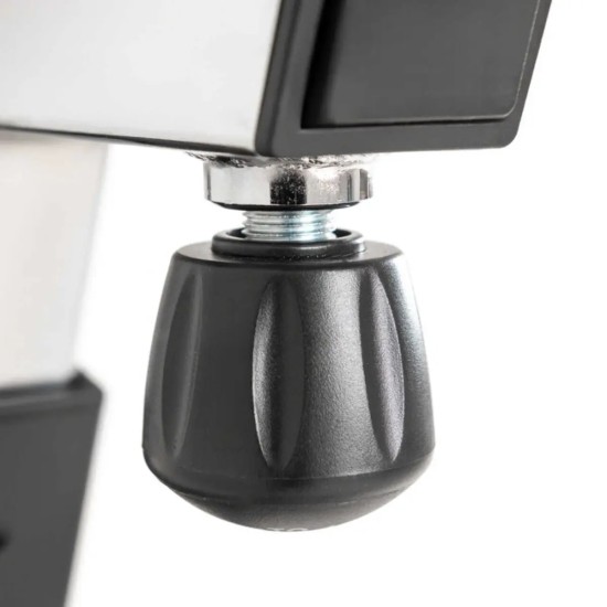 Ontdek de Toorx Professional BRX-AIR-CROSS-PRO Airbike, ideaal voor intensieve training met luchtweerstand en een gebruiksvriendelijke console.