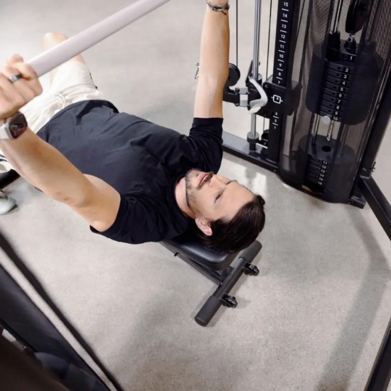 Centr 3 Home Gym Functional Trainer met 165 kg weerstand, 9 kg Smith Bar, en 7 accessoires. Ideaal voor thuistraining.