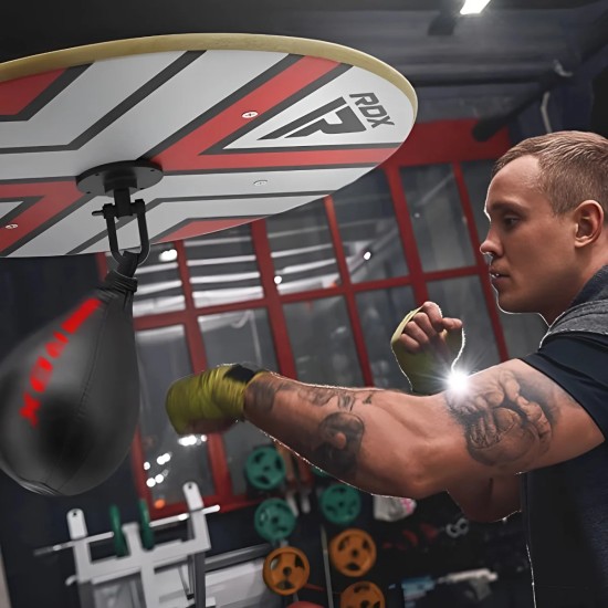 Hoogwaardige RDX Sports swivel ophangbeugel van HG-Staal met zwarte nikkel coating, optimale bescherming en superieure kogellagers voor snelboks trainingen.