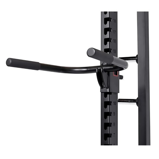 Inspire UCHR1 Ultimate Commercial Half Rack met verstelbare safeties, optrekstang en verschillende accessoires voor intensief gebruik in commerciële gyms.