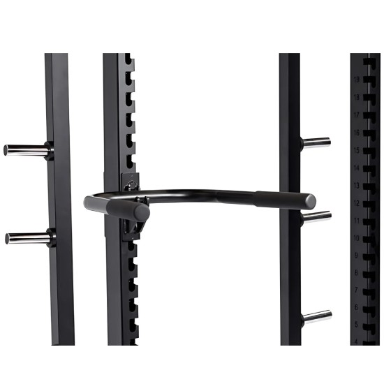 Inspire UCHR1 Ultimate Commercial Half Rack met verstelbare safeties, optrekstang en verschillende accessoires voor intensief gebruik in commerciële gyms.