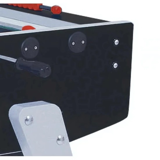 Garlando G-2000 Evolution voetbaltafel, ideaal voor professioneel en openbaar gebruik, met gezandstraald glas en 10 speelballen.