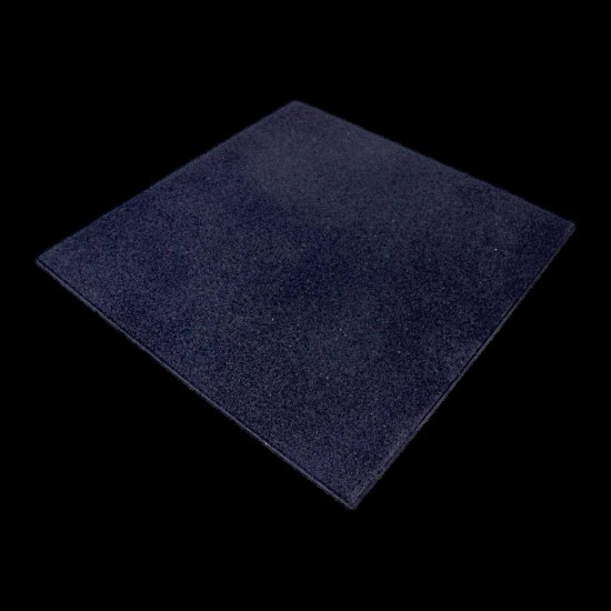 De LMX1340 FLR® tegel is ideaal voor gyms en functionele training. Geluiddempende werking, 20mm dik, zwart. Geschikt voor intensief gebruik.